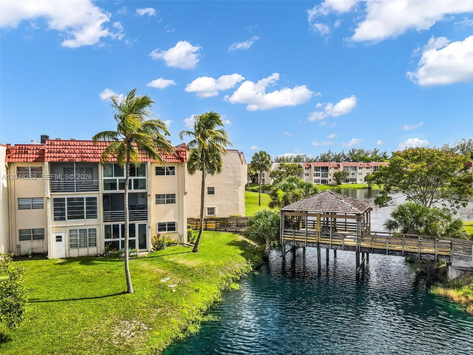 2851 E Sunrise Lakes Dr # 106, Sunrise, FL 33322