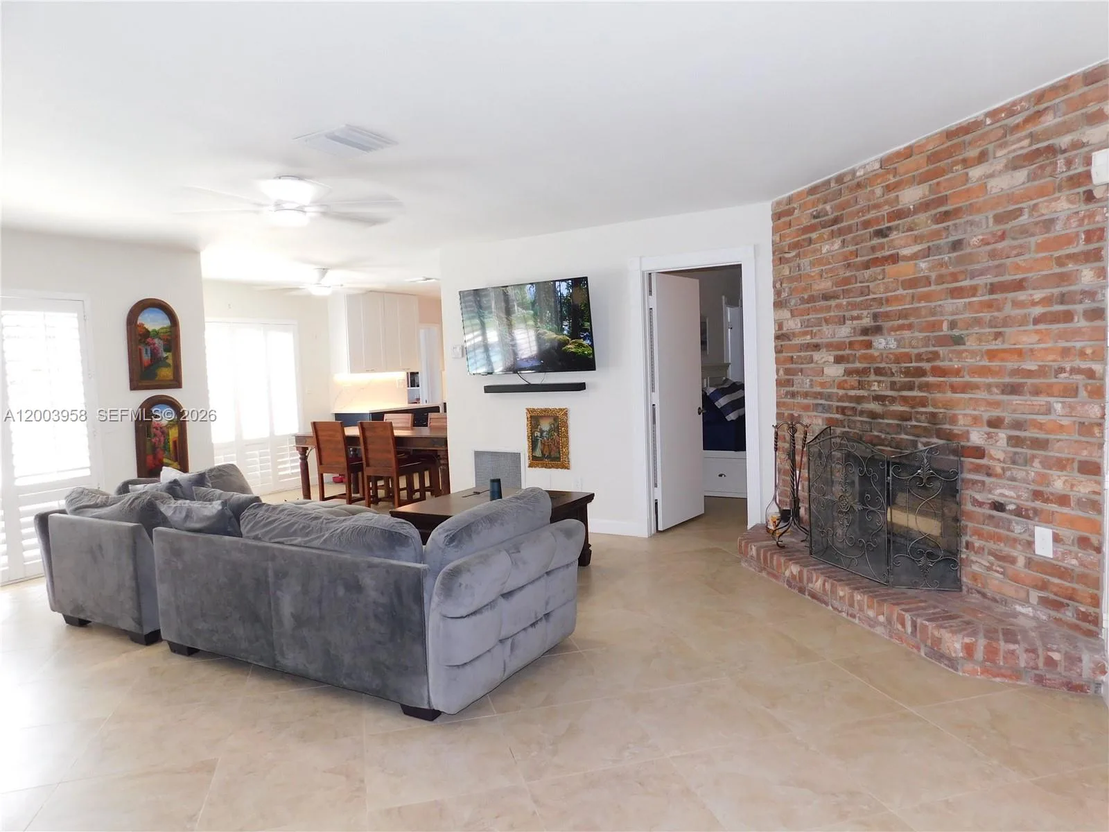108 NE 30th St, Wilton Manors, FL 33334 photo 6