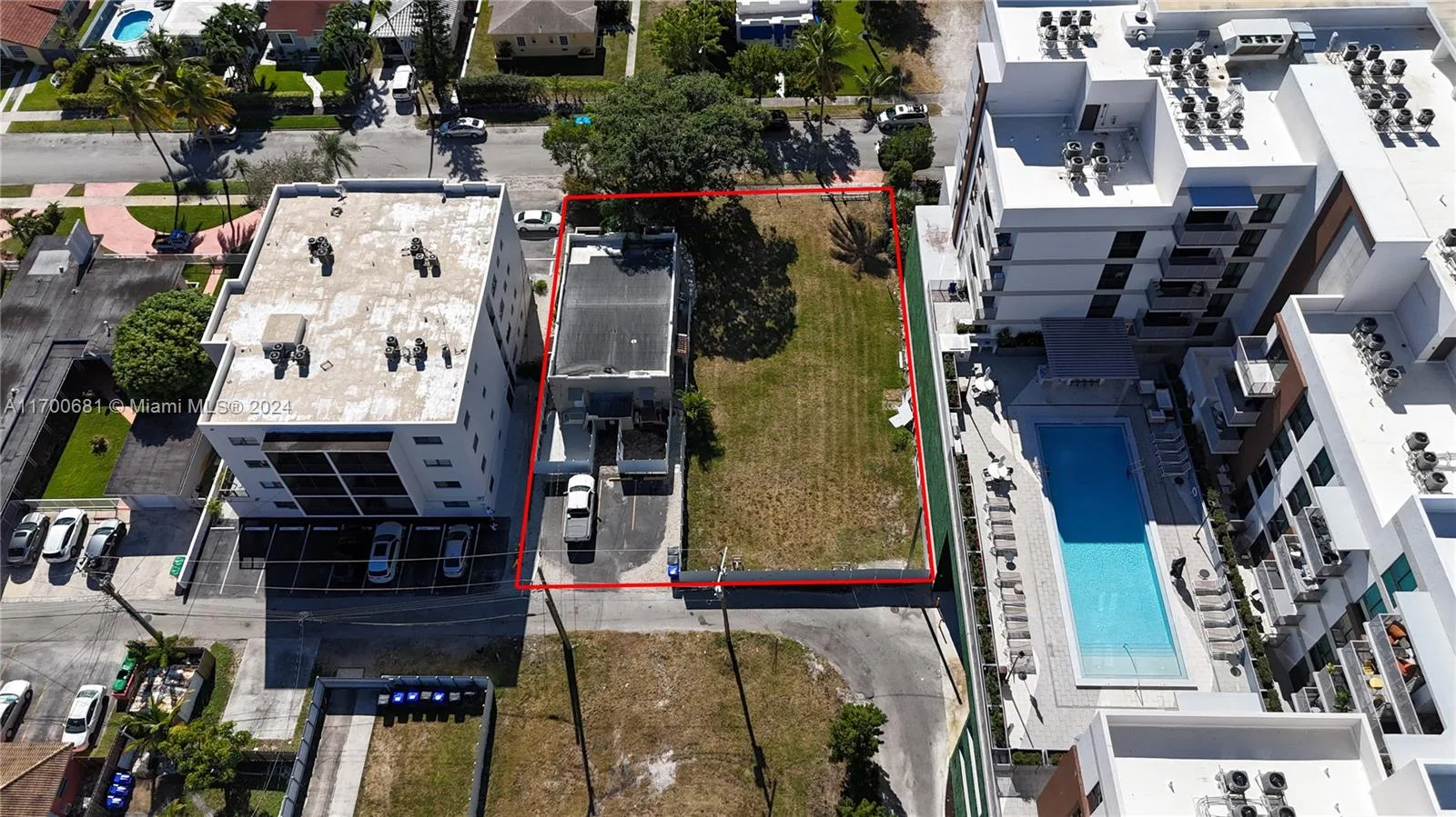 1741 Dewey St, Hollywood, FL 33020 photo 9