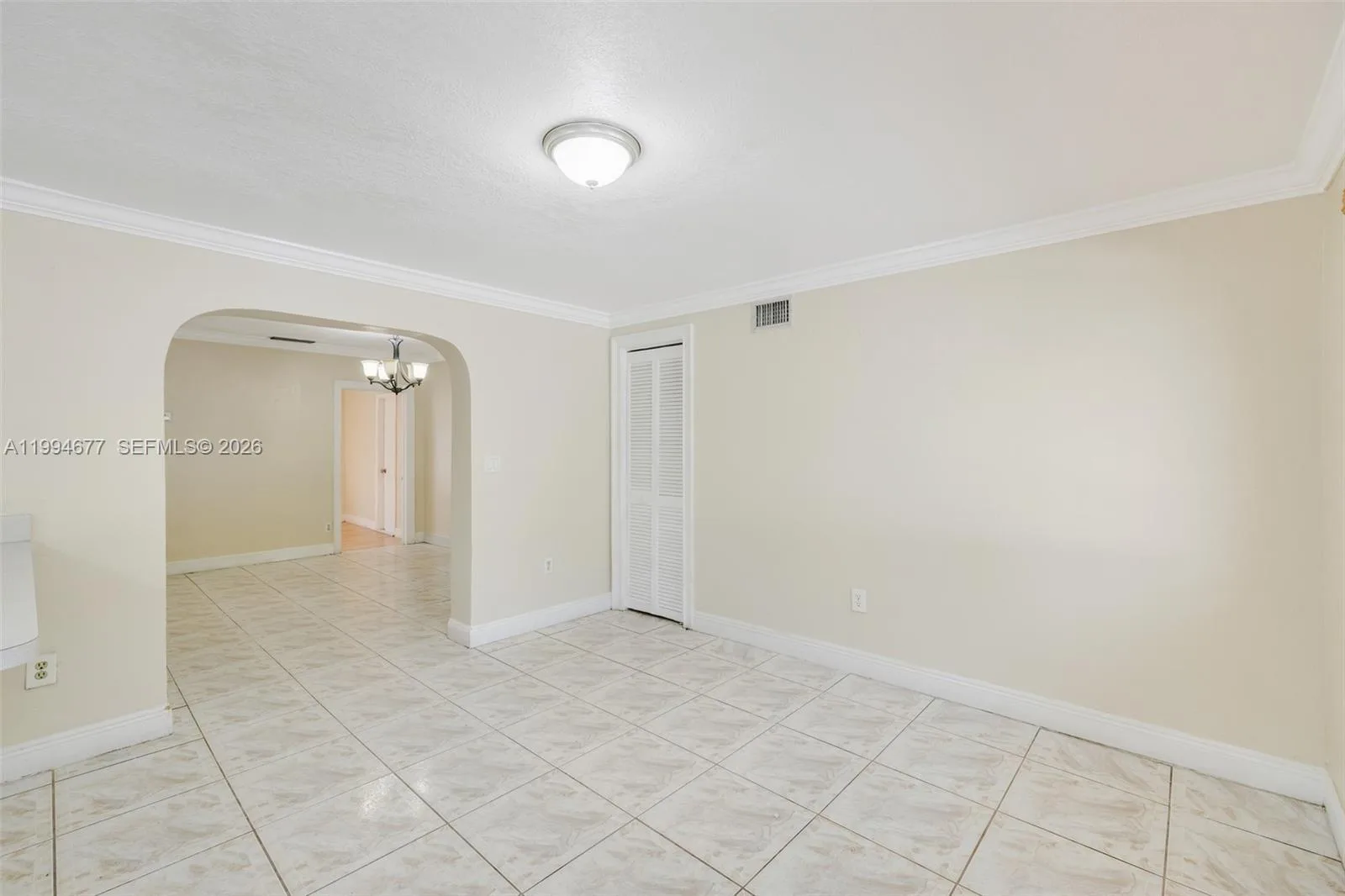 674 W 23rd St, Hialeah, FL 33010 photo 12