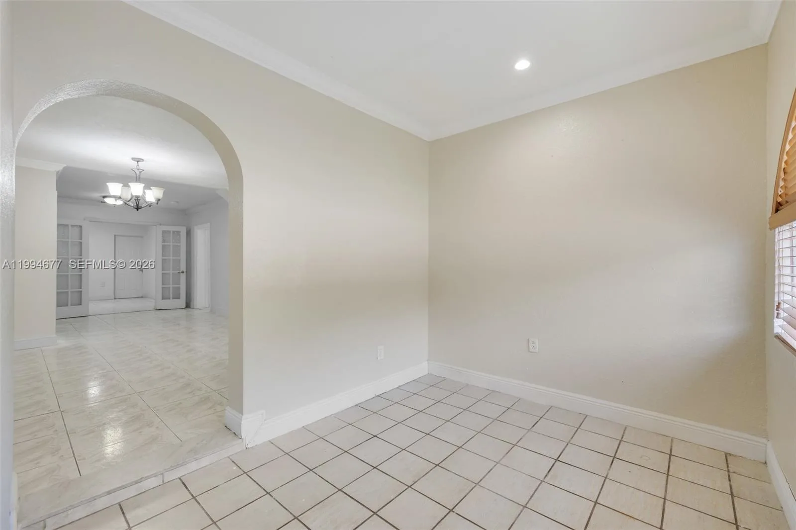 674 W 23rd St, Hialeah, FL 33010 photo 2