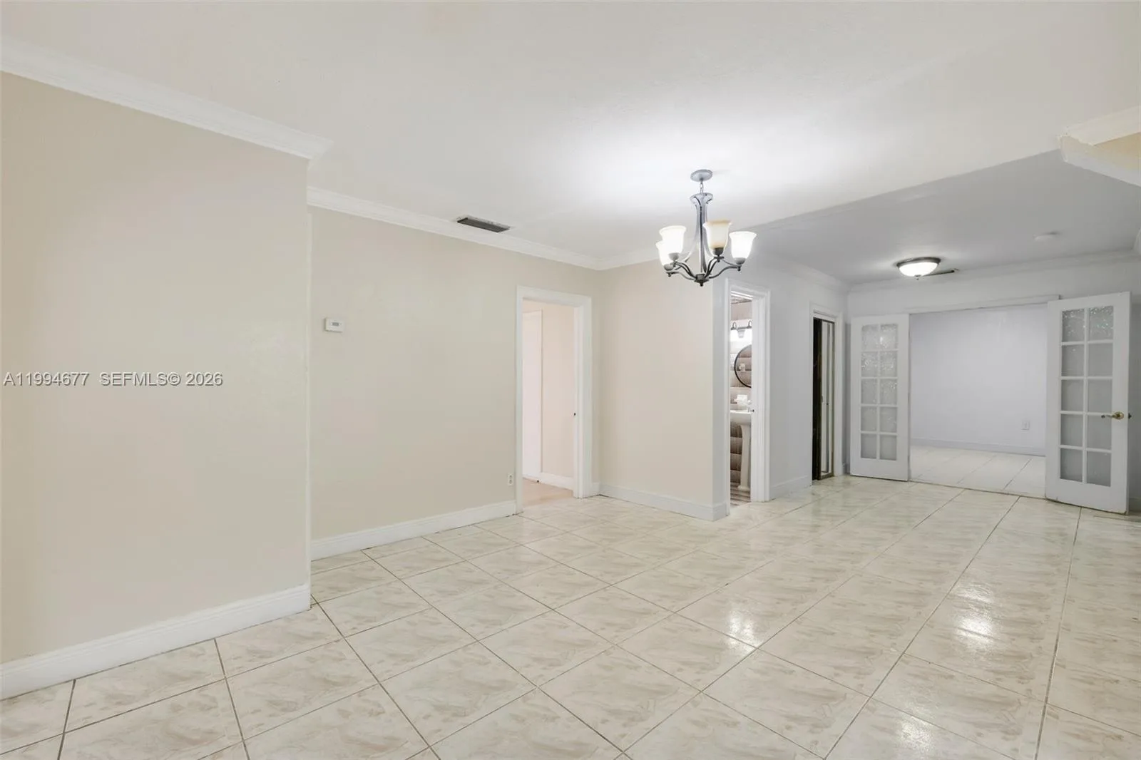 674 W 23rd St, Hialeah, FL 33010 photo 4