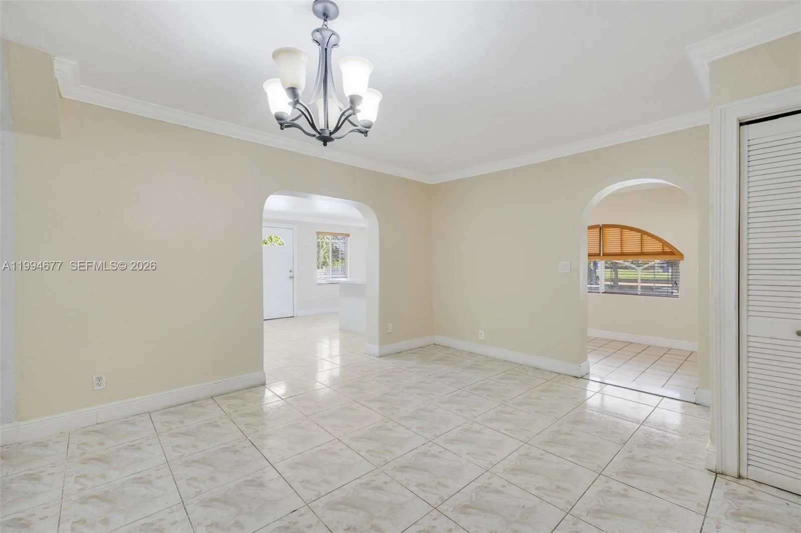674 W 23rd St, Hialeah, FL 33010 photo 5