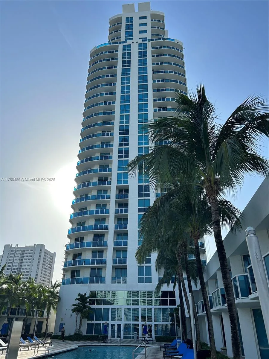 1945 S Ocean Dr # 1106, Hallandale Beach, FL 33009