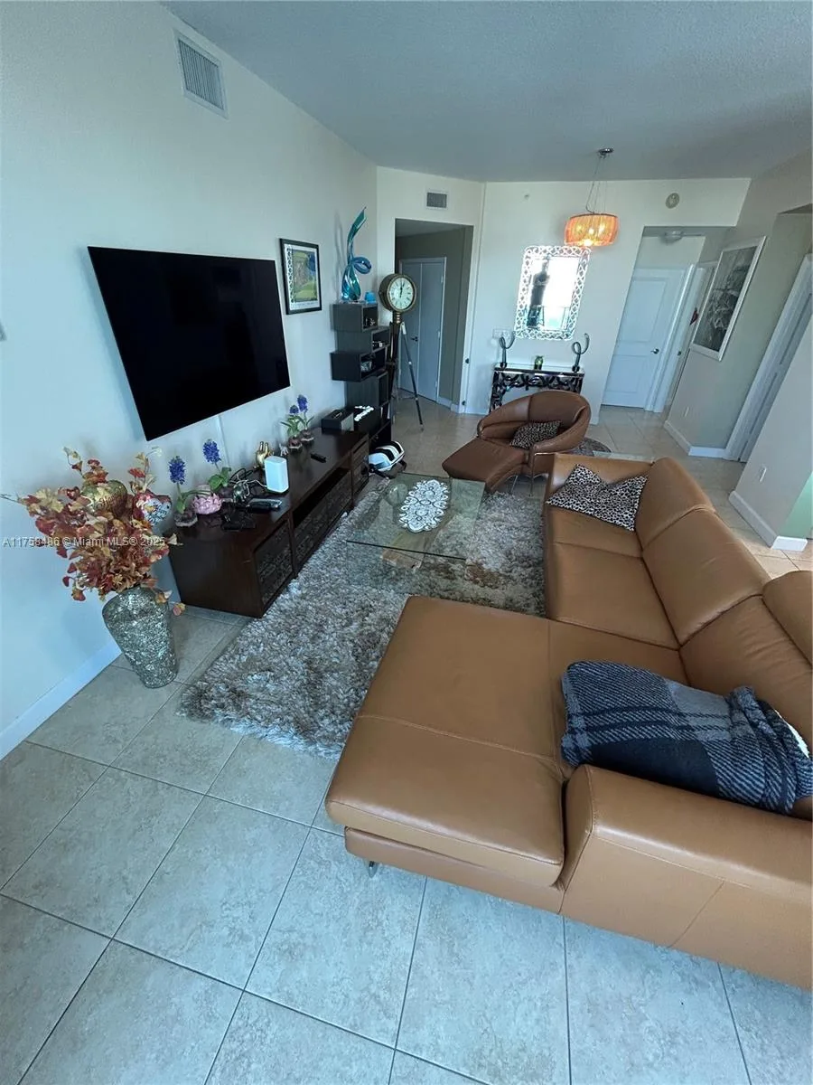 1945 S Ocean Dr # 1106, Hallandale Beach, FL 33009 photo 9