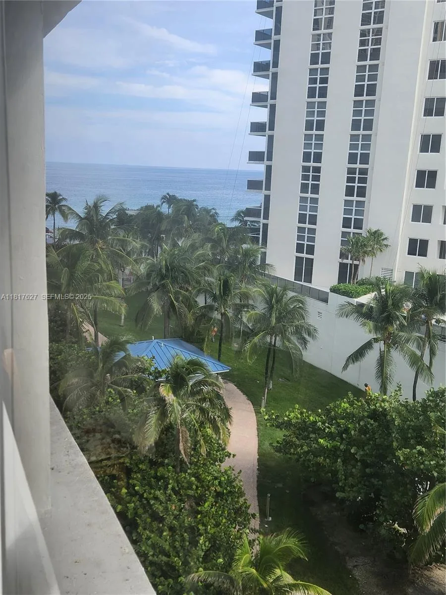 19201 Collins # 441, Sunny Isles Beach, FL 33160 photo 8
