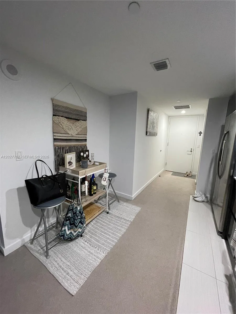 31 SE 6th St # 903, Miami, FL 33131 photo 7