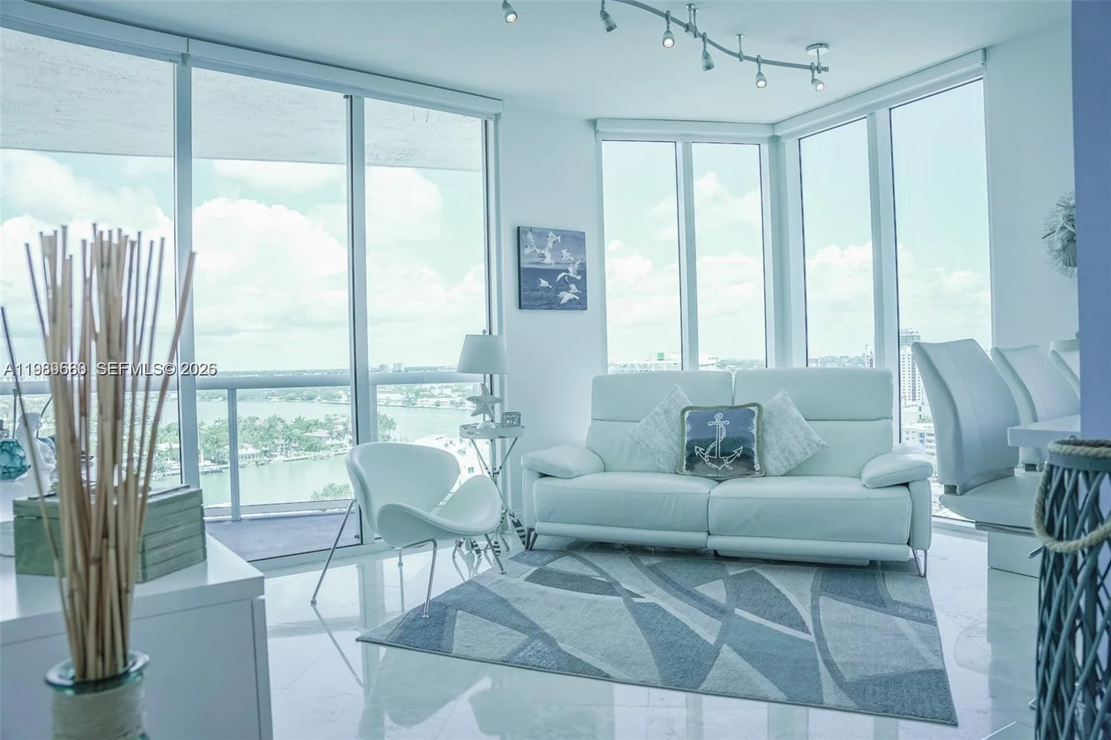 6515 Collins Ave # 1709, Miami Beach, FL 33141 photo 6
