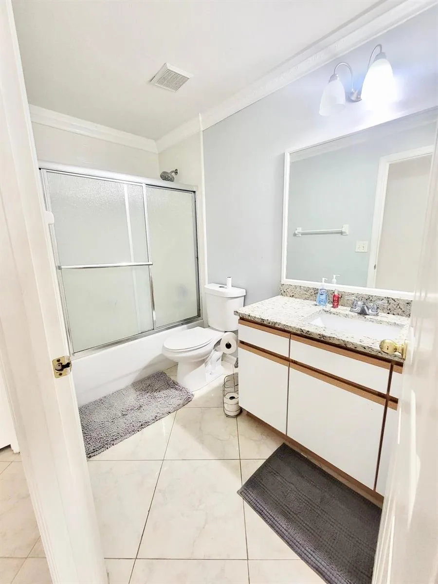 11909 Windflower Court, Clermont, FL 34711 photo 9
