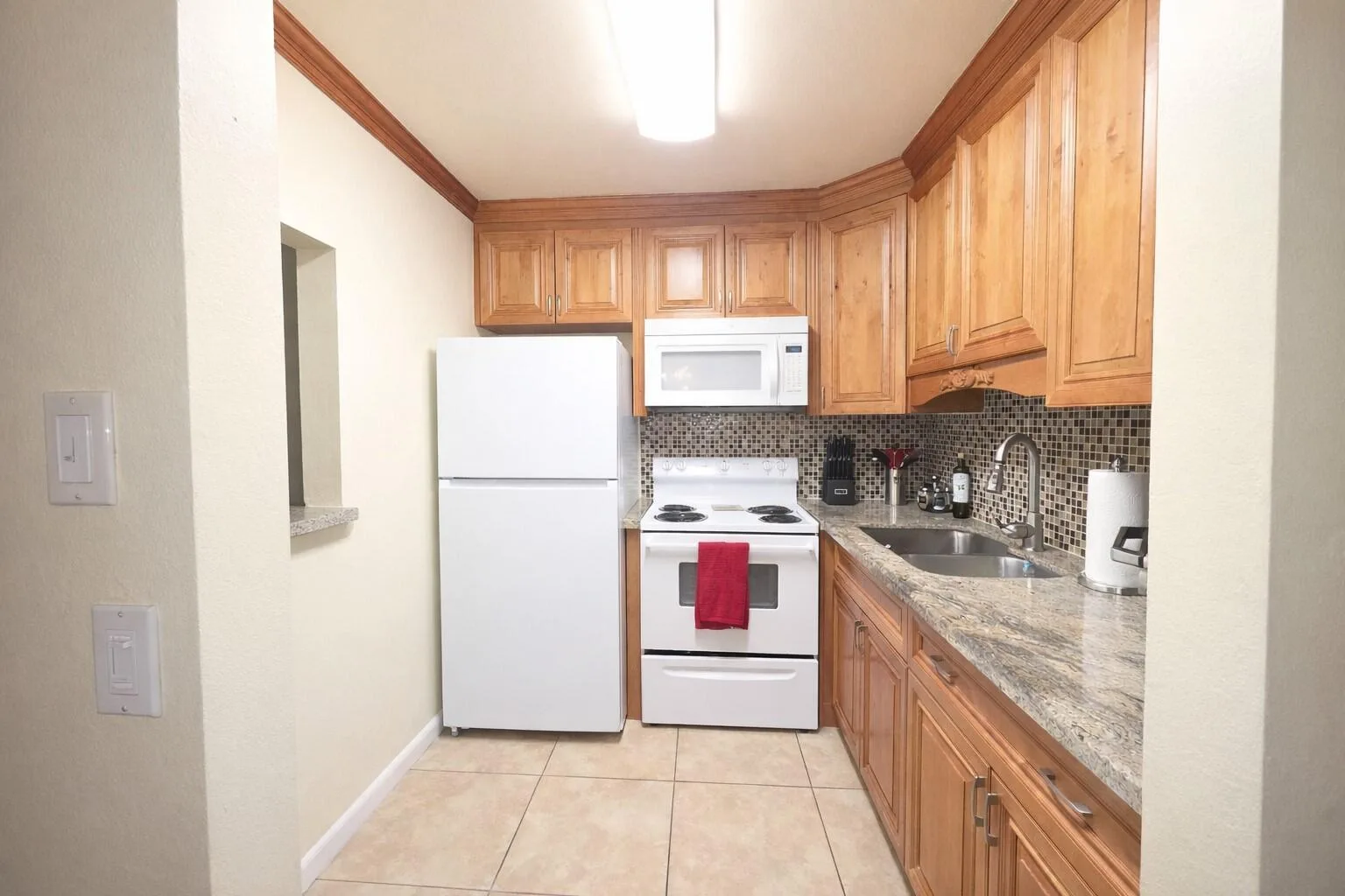 204 Kent L # L, West Palm Beach, FL 33417