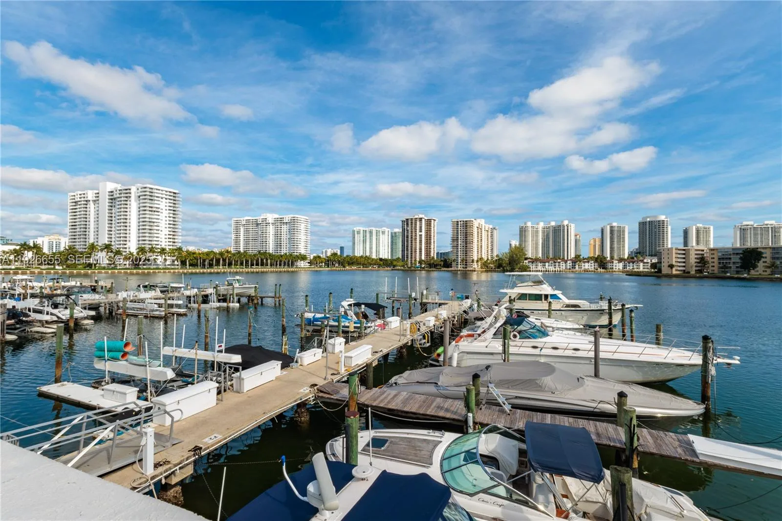 18011 Biscayne Blvd # 1501, Aventura, FL 33160