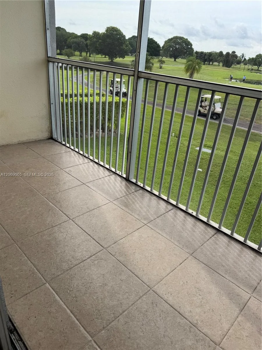 750 SW 133rd Ter # 403C, Pembroke Pines, FL 33027 — zdjęcie 4