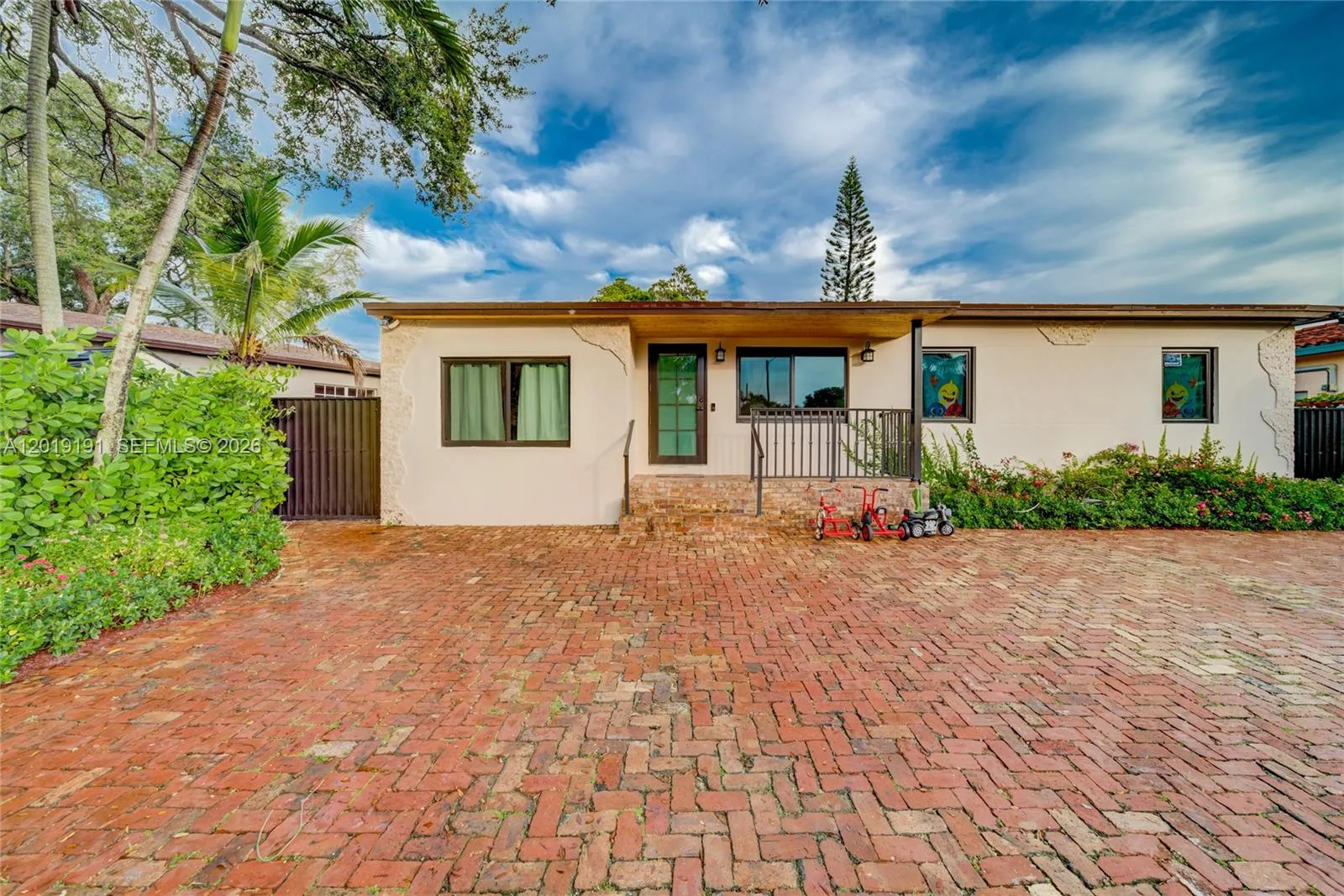 6631 Tamiami Canal Rd, Miami, FL 33126