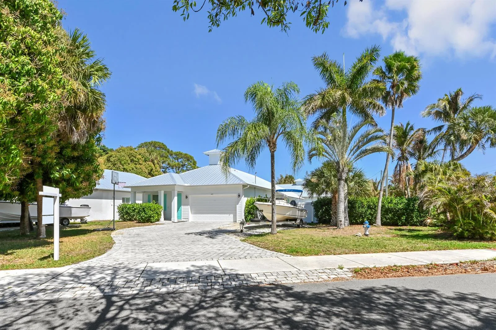 443 SE Dolphin Drive, Stuart, FL 34996