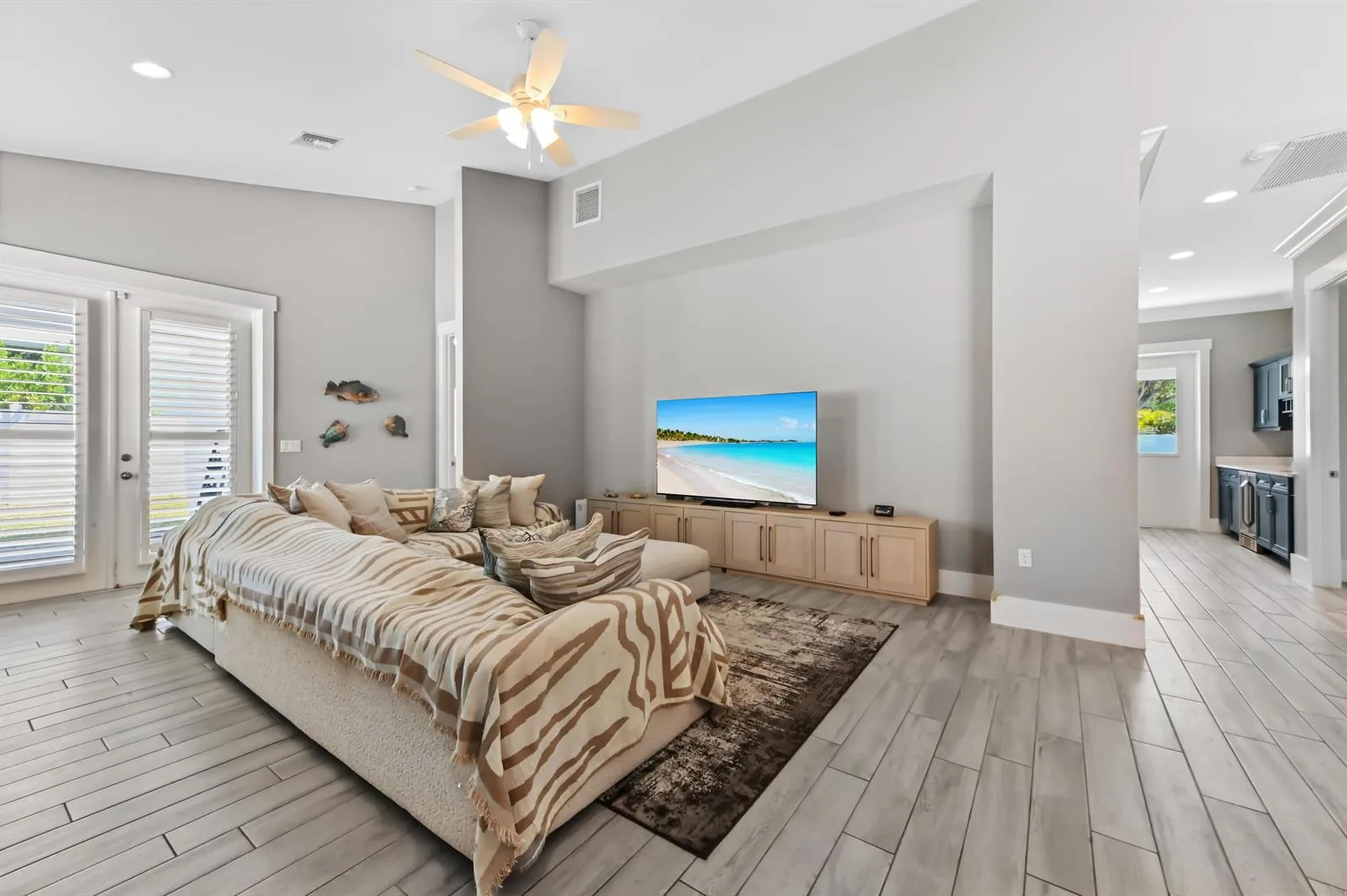 443 SE Dolphin Drive, Stuart, FL 34996 photo 5