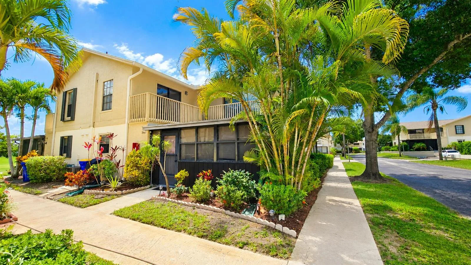7442 SE Jamestown Terrace, Hobe Sound, FL 33455