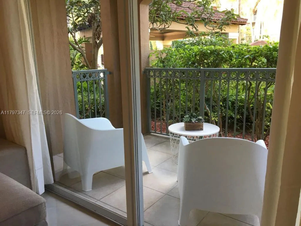 19701 E Country Club Dr # 5108, Aventura, FL 33180 photo 4
