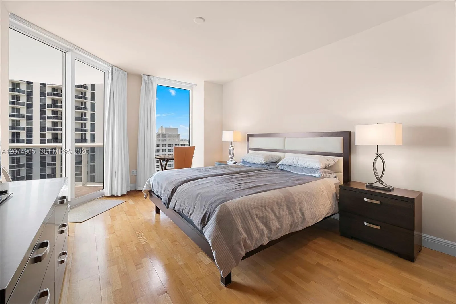 4779 Collins Ave # 1804, Miami Beach, FL 33140 photo 10
