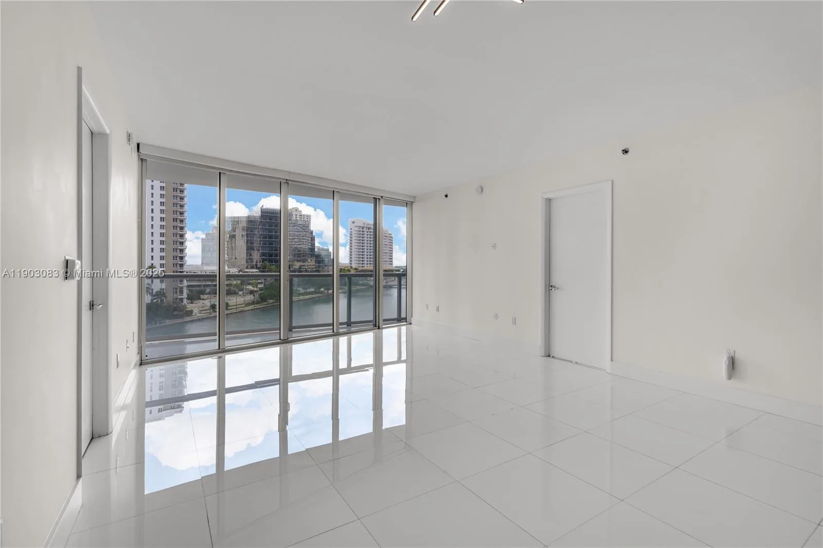 495 Brickell Ave # BAY607, Miami, FL 33131 photo 11