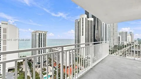 210 174 St # 2401, Sunny Isles Beach, FL 33160 photo 7