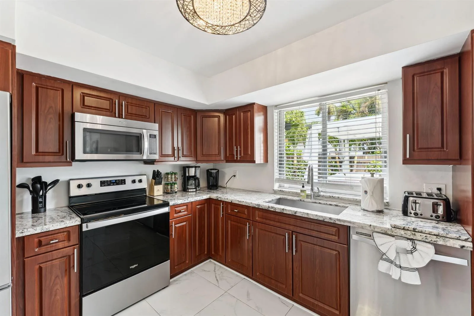 1243 GARFIELD Street, Hollywood, FL 33019 photo 5