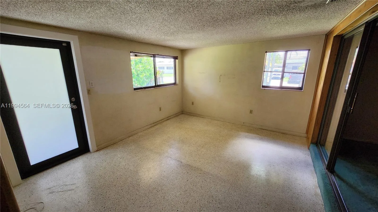 6241 NW 110th St, Hialeah, FL 33012 photo 7