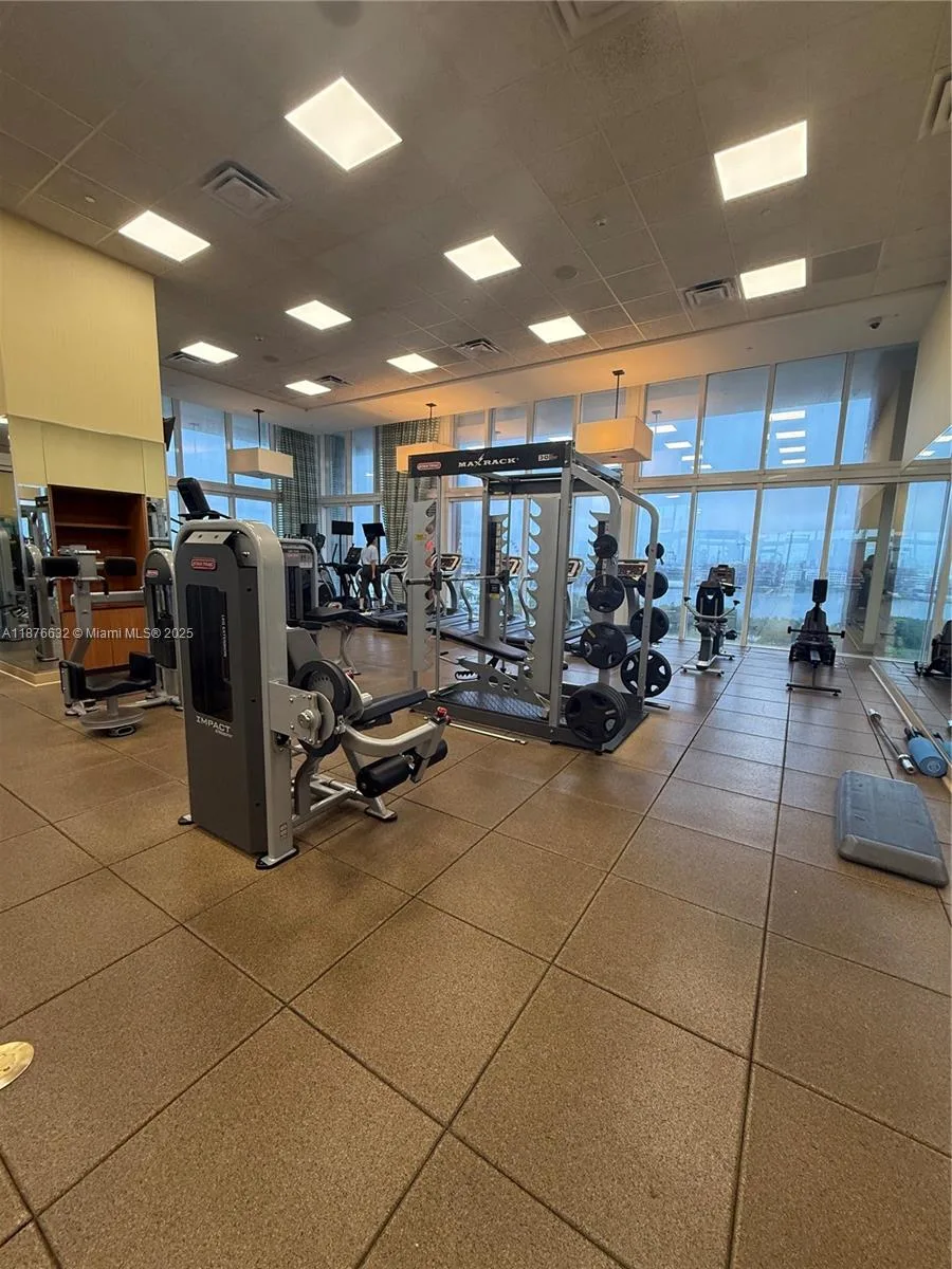 50 Biscayne Blvd # 711, Miami, FL 33132 photo 3