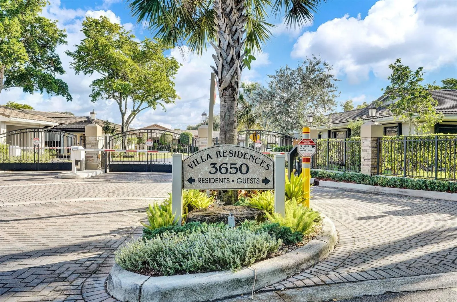 3650 N 36th Avenue # 51, Hollywood, FL 33021