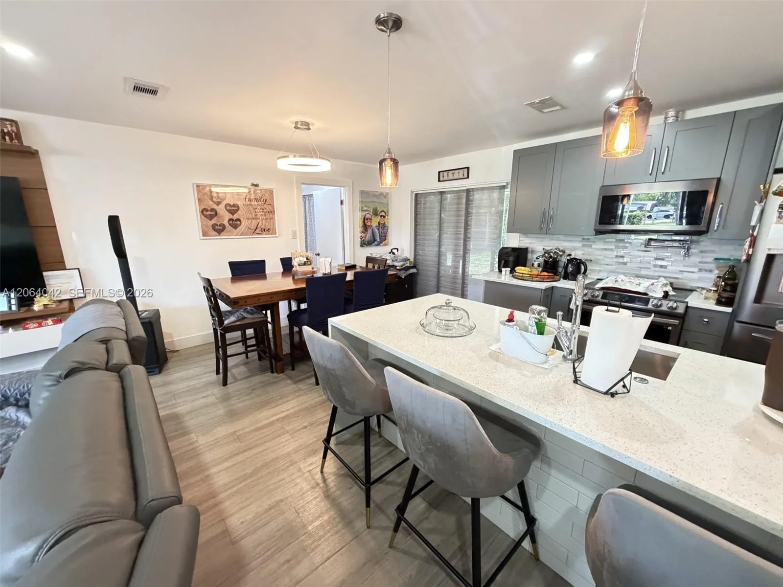 1250 NW 46th St, Deerfield Beach, FL 33064 photo 4