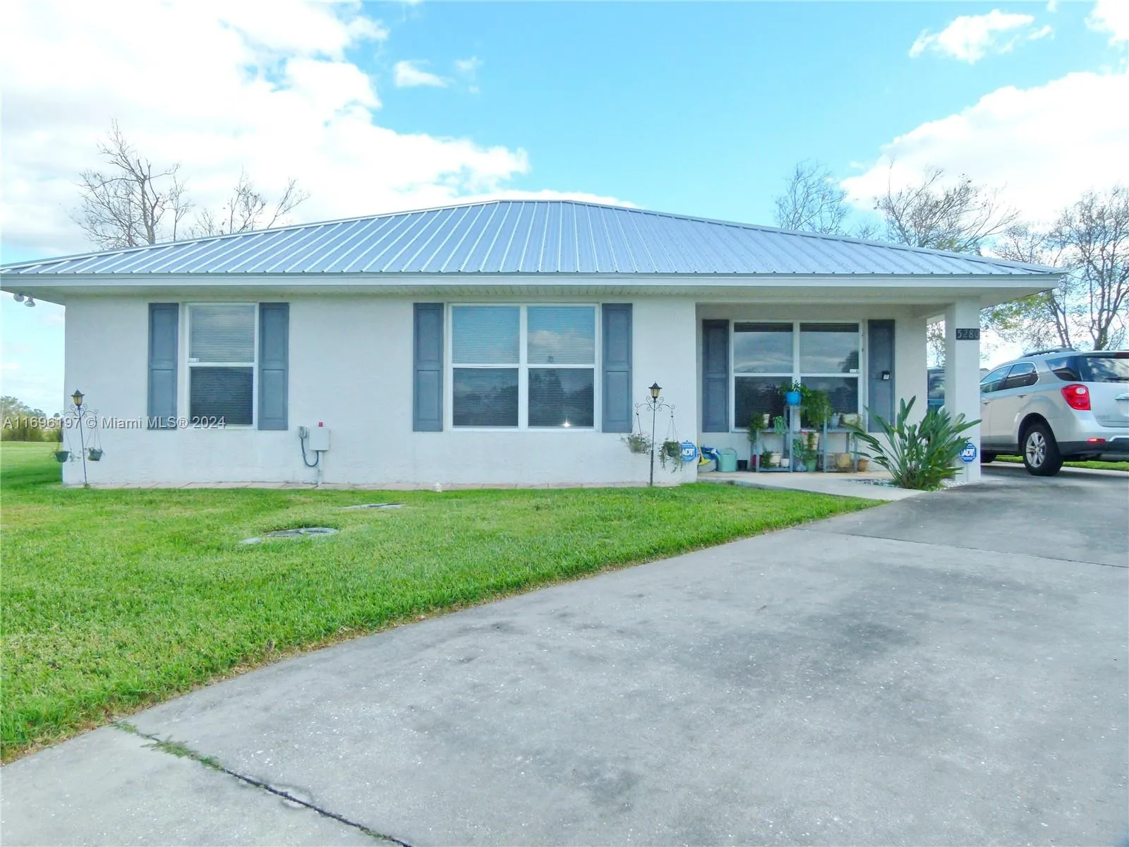 5280 SE 42nd Trace, Okeechobee, FL 34974 photo 2