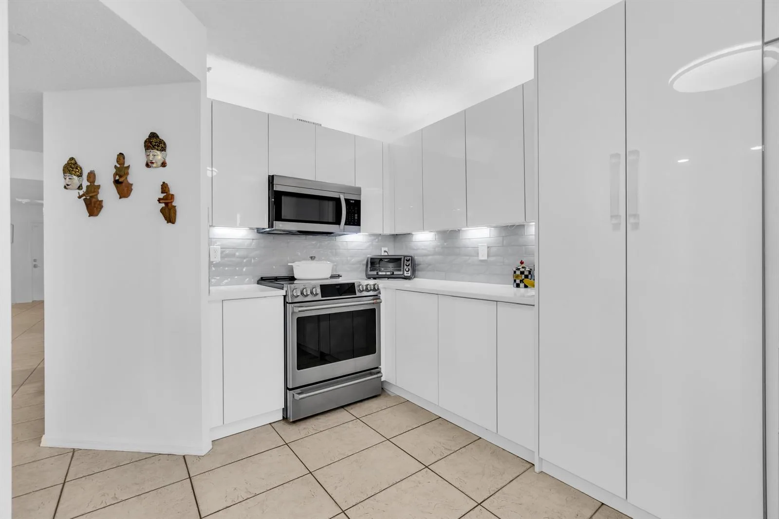 7759 GRANVILLE Drive # 306, Tamarac, FL 33321 photo 9