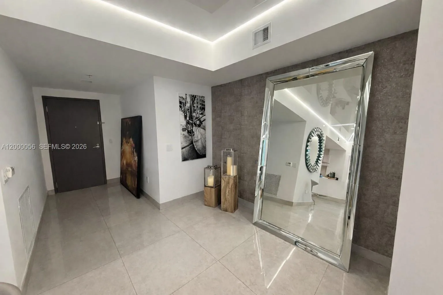 17301 Biscayne Blvd # 308, North Miami Beach, FL 33160 photo 3