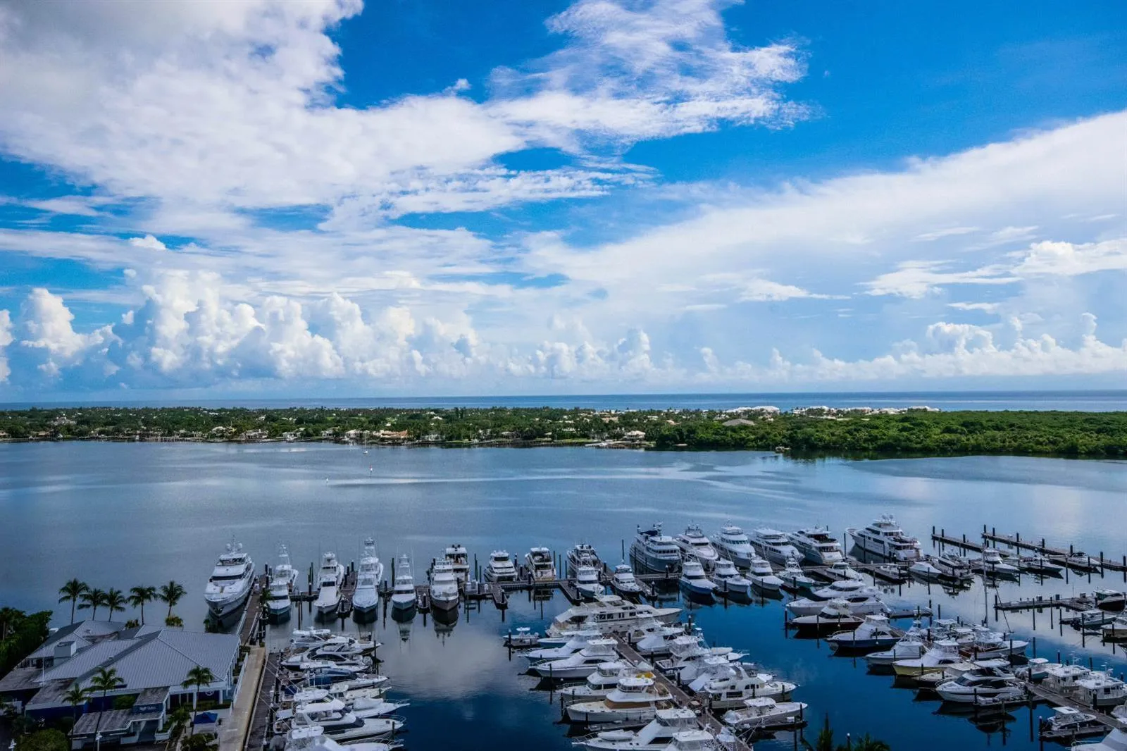 123 Lakeshore Drive # 1945, North Palm Beach, FL 33408