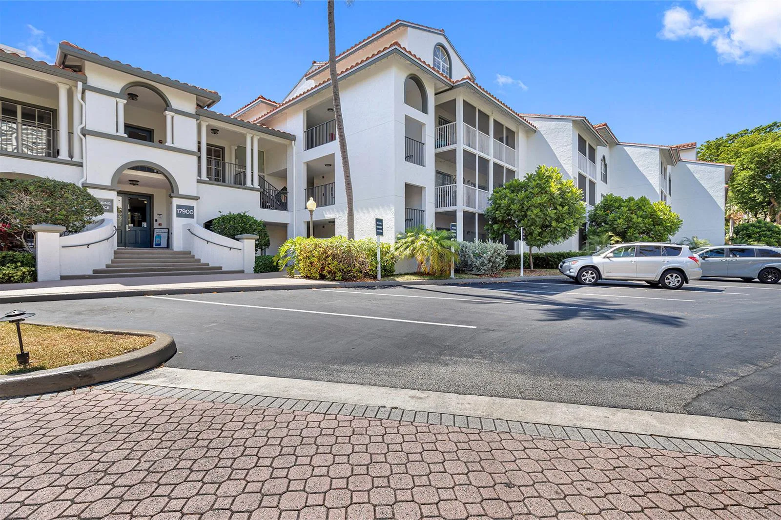 17900 NE 31st Court # 4100, Aventura, FL 33160