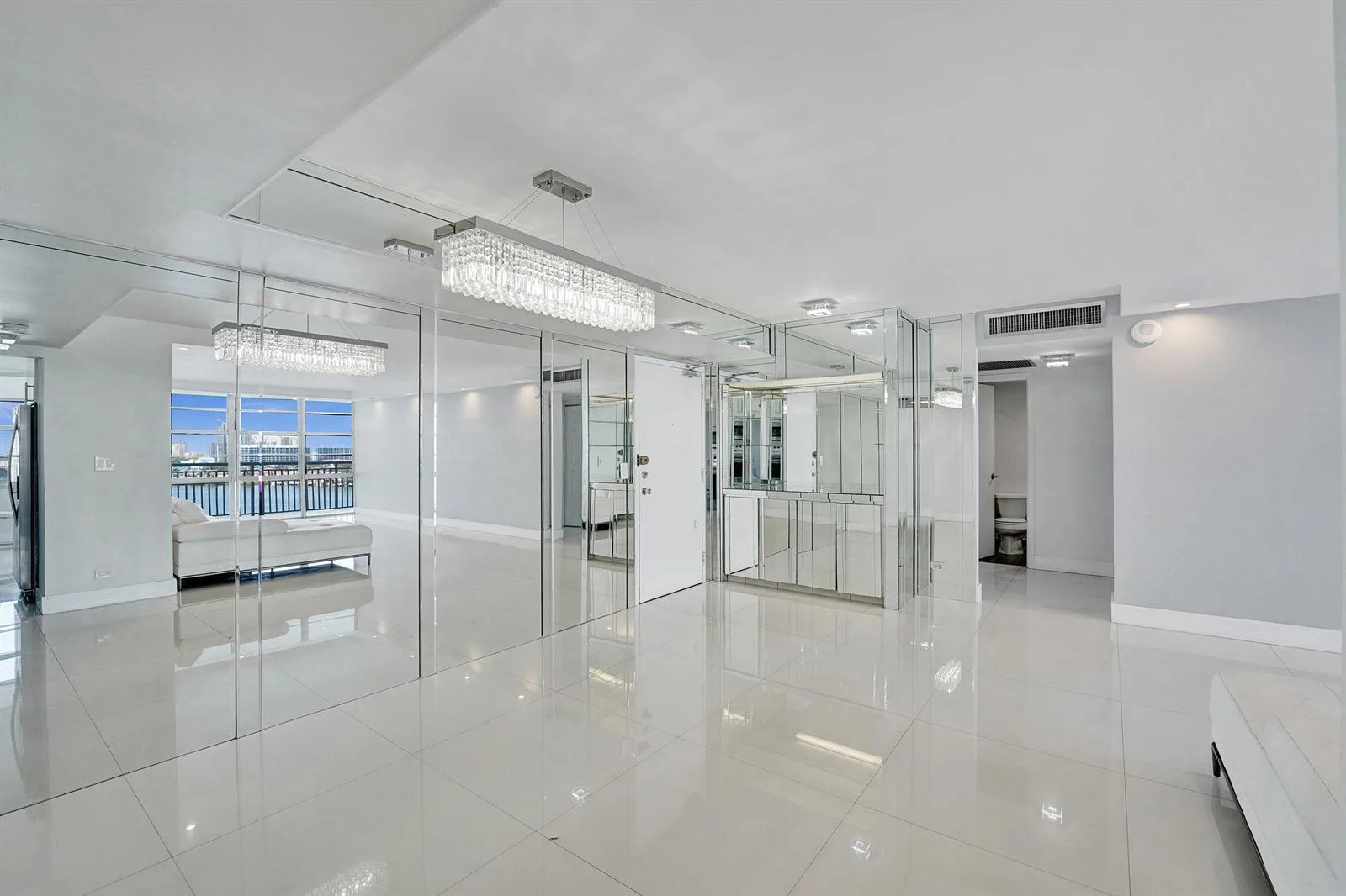 301 174th Street # 1401, Sunny Isles Beach, FL 33160 photo 5