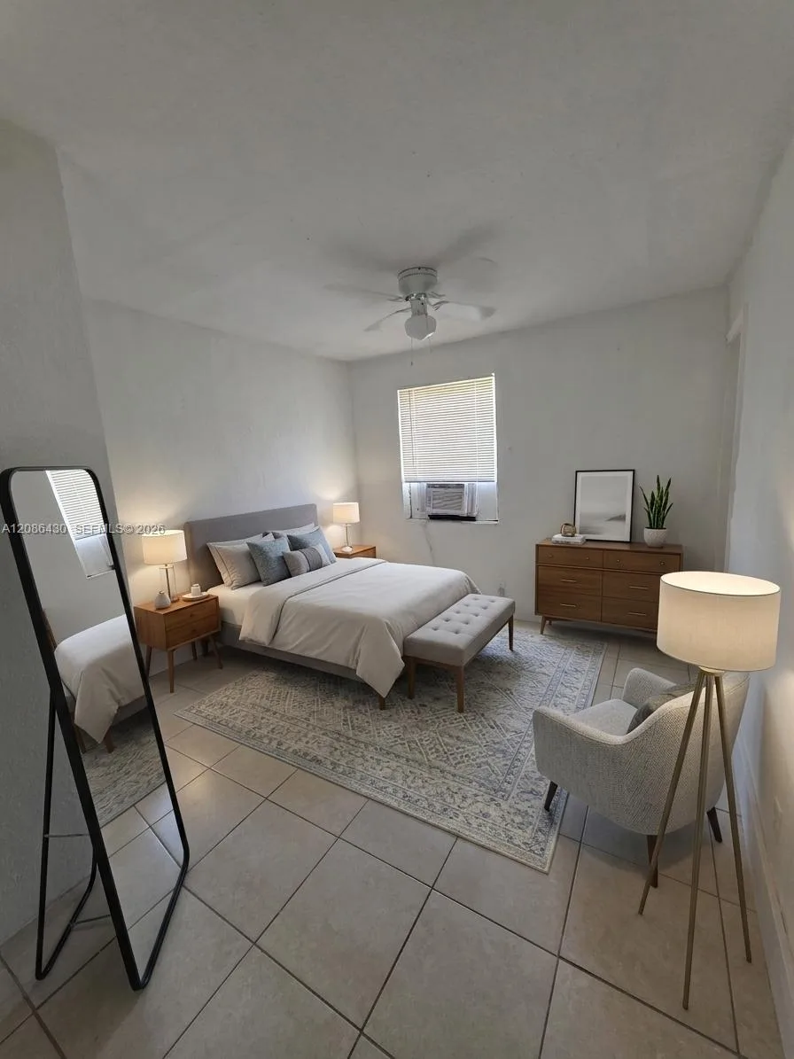 5731 Flagler St # 3, Hollywood, FL 33023