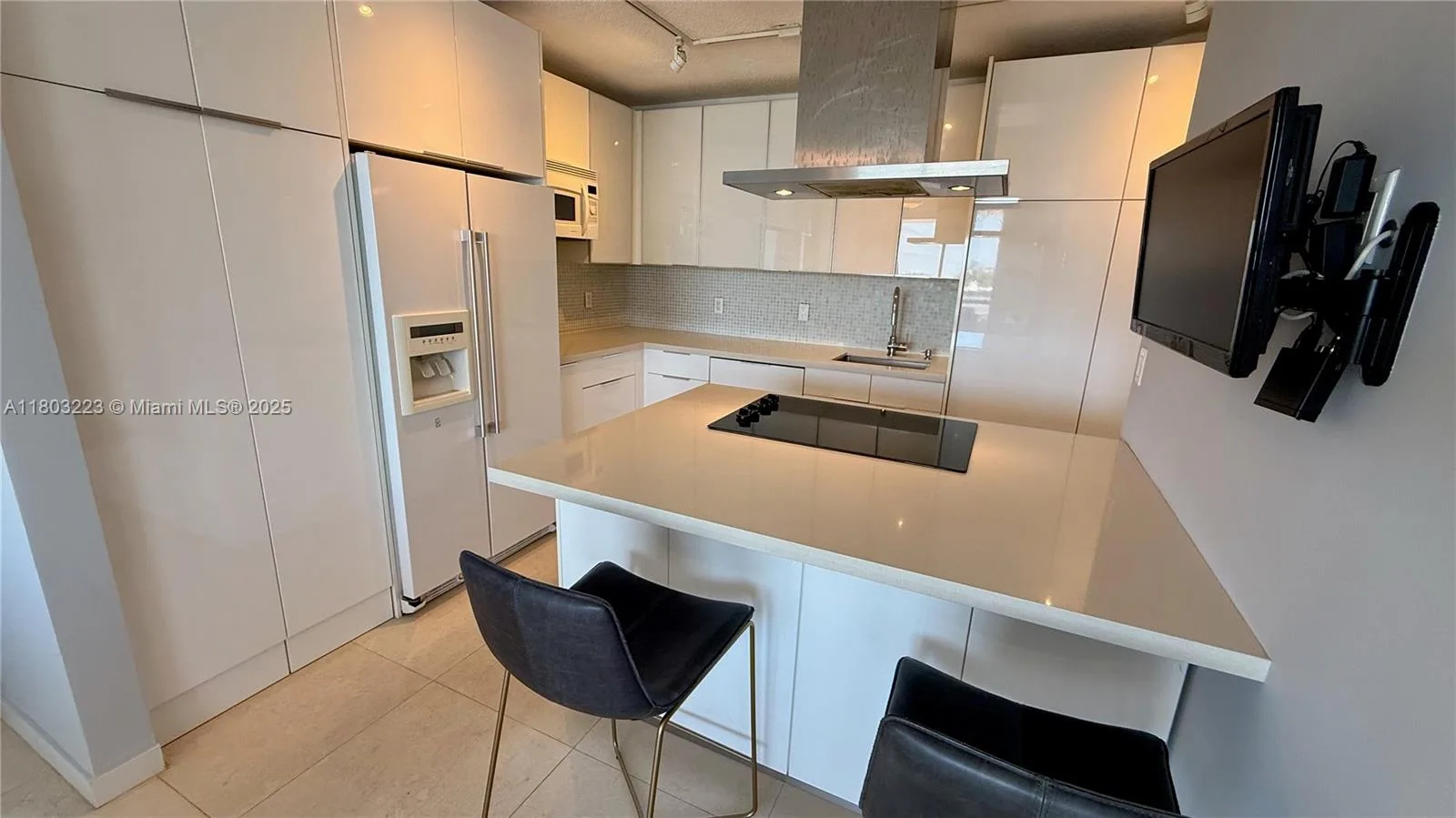 900 Bay Dr # 725, Miami Beach, FL 33141 photo 6