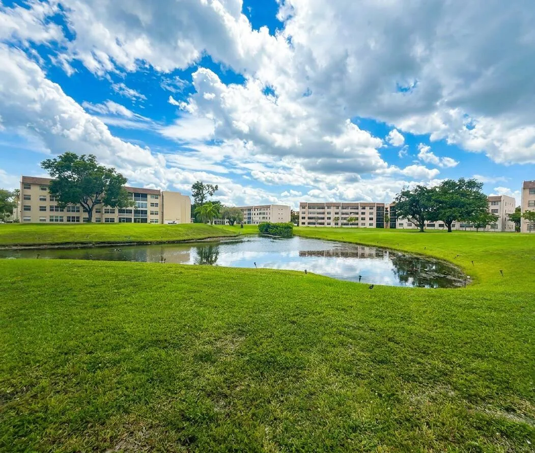 2551 NW 103rd Avenue # 107, Sunrise, FL 33322 — zdjęcie 2