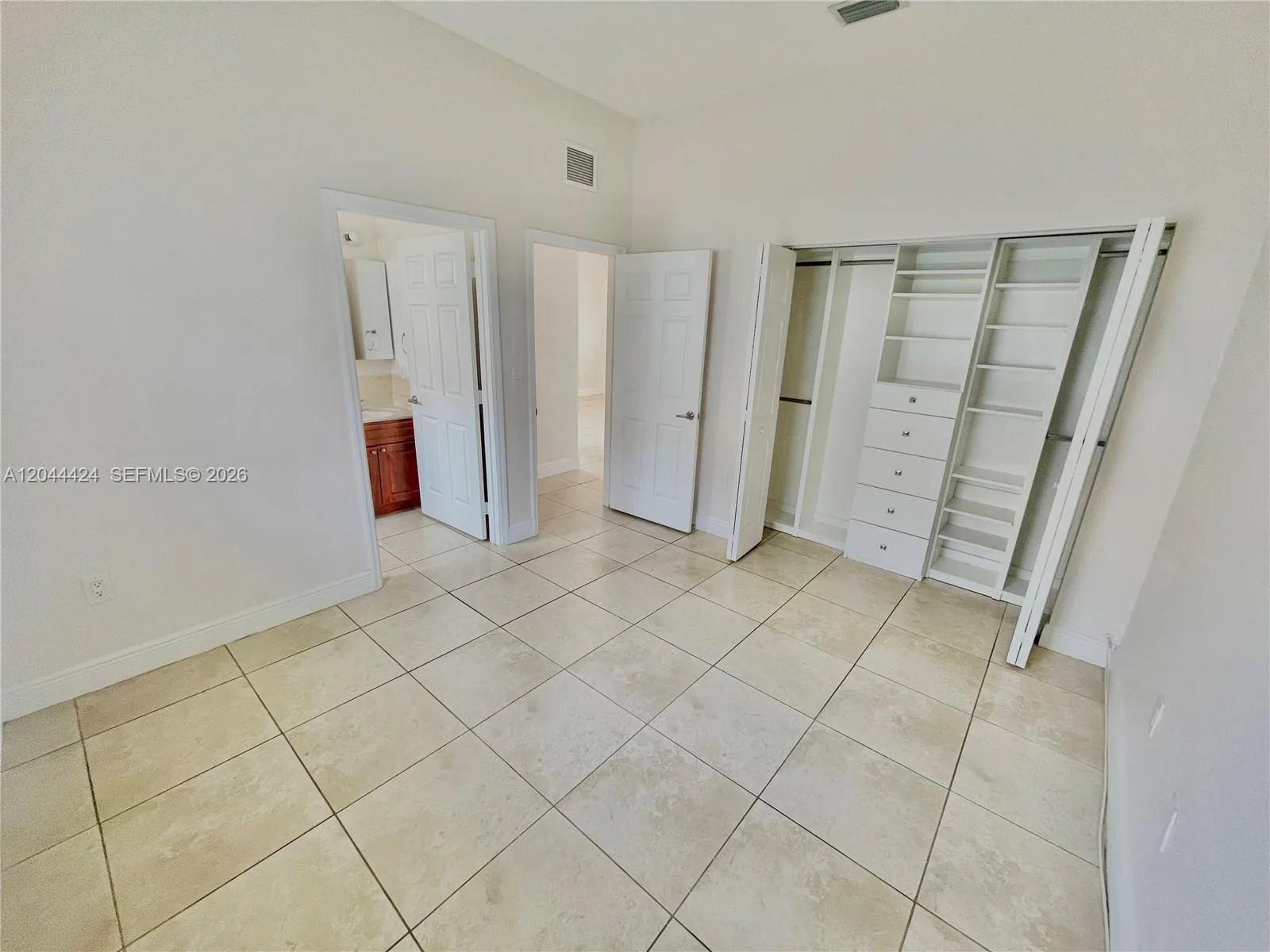 2487 W 5th Ct # Front, Hialeah, FL 33010 photo 12