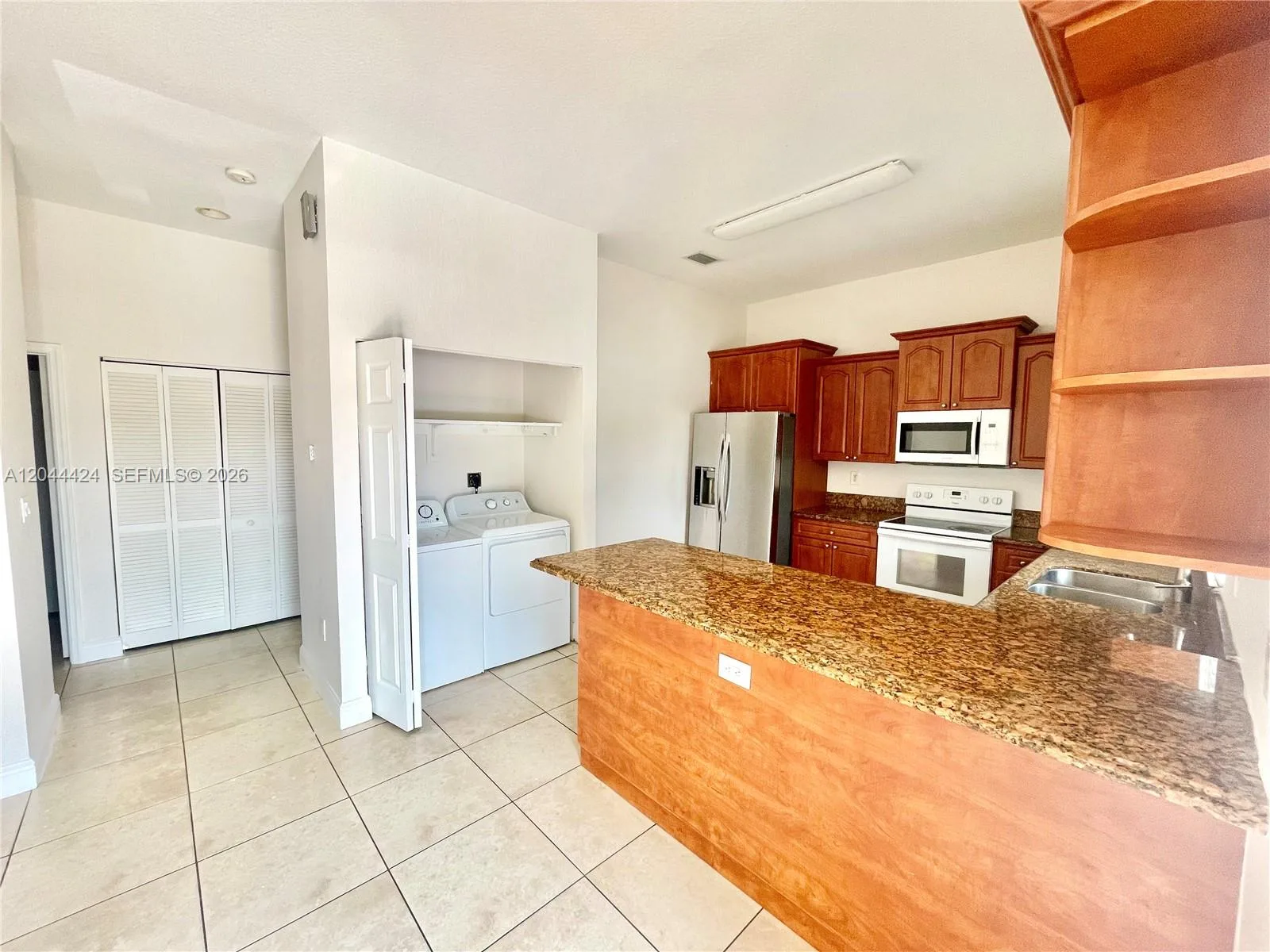 2487 W 5th Ct # Front, Hialeah, FL 33010 photo 3