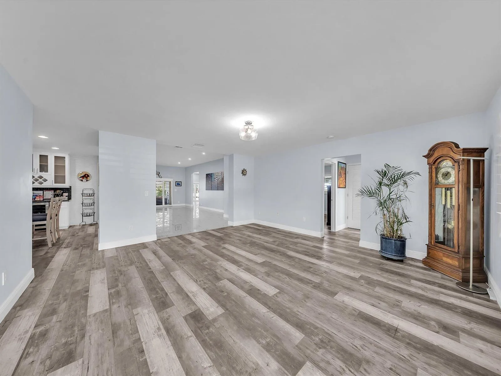 380 SE 5th Avenue, Pompano Beach, FL 33060 photo 8