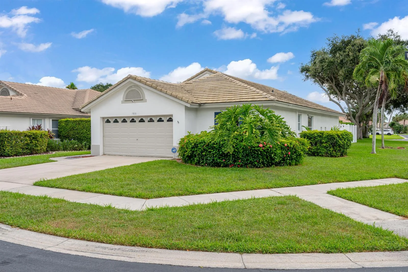 7816 MANOR FOREST Lane, Boynton Beach, FL 33436 photo 2