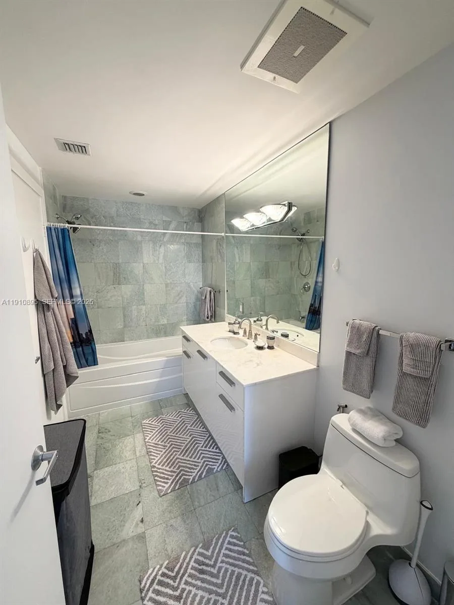 1050 Brickell Ave # 1904, Miami, FL 33131 photo 13
