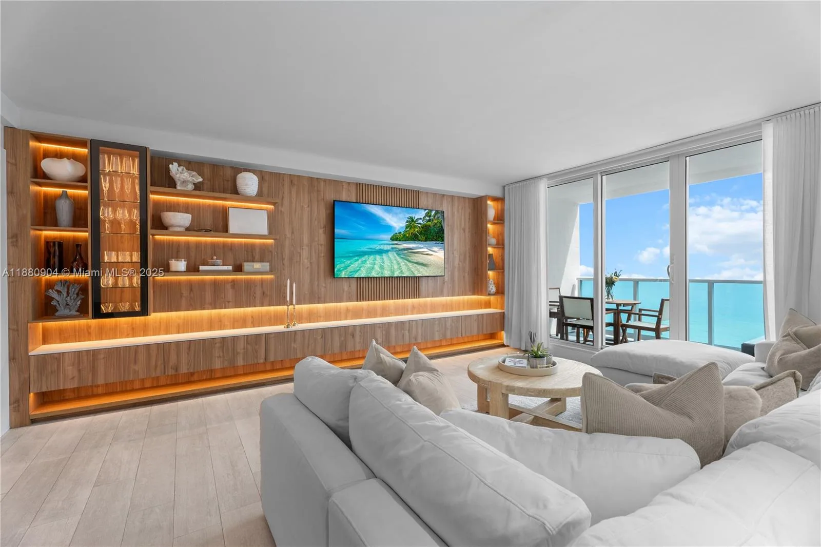 2301 Collins Ave # 1523-24, Miami Beach, FL 33139