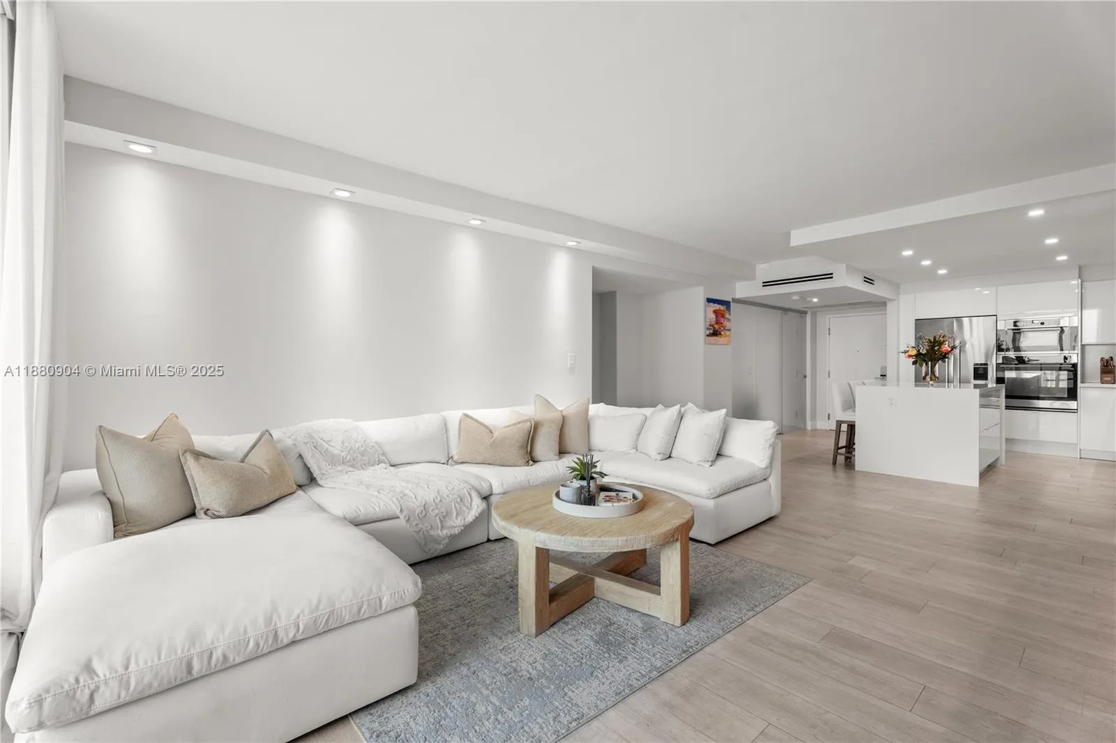 2301 Collins Ave # 1523-24, Miami Beach, FL 33139 photo 4