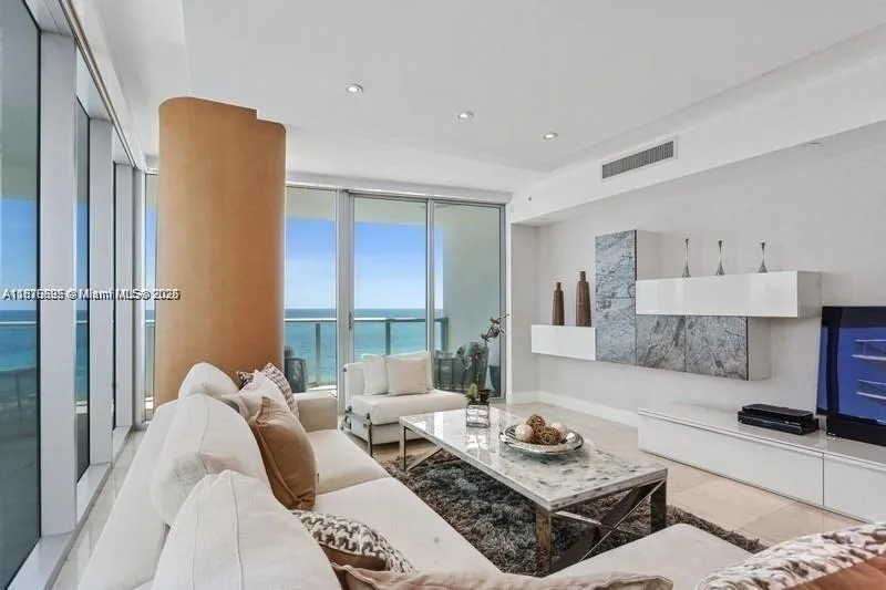 17001 Collins Ave # 908, Sunny Isles Beach, FL 33160 photo 4