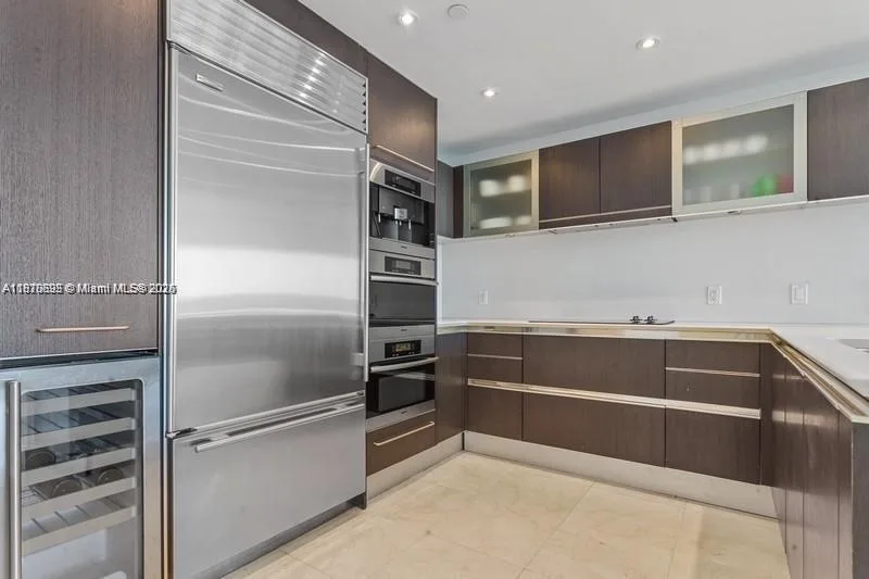 17001 Collins Ave # 908, Sunny Isles Beach, FL 33160 photo 6