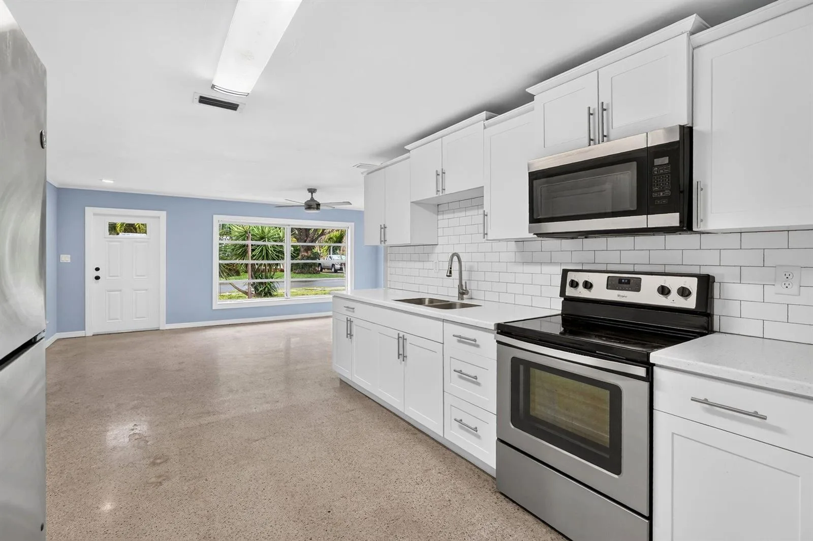 820 SE 13th Street, Stuart, FL 34994 photo 10