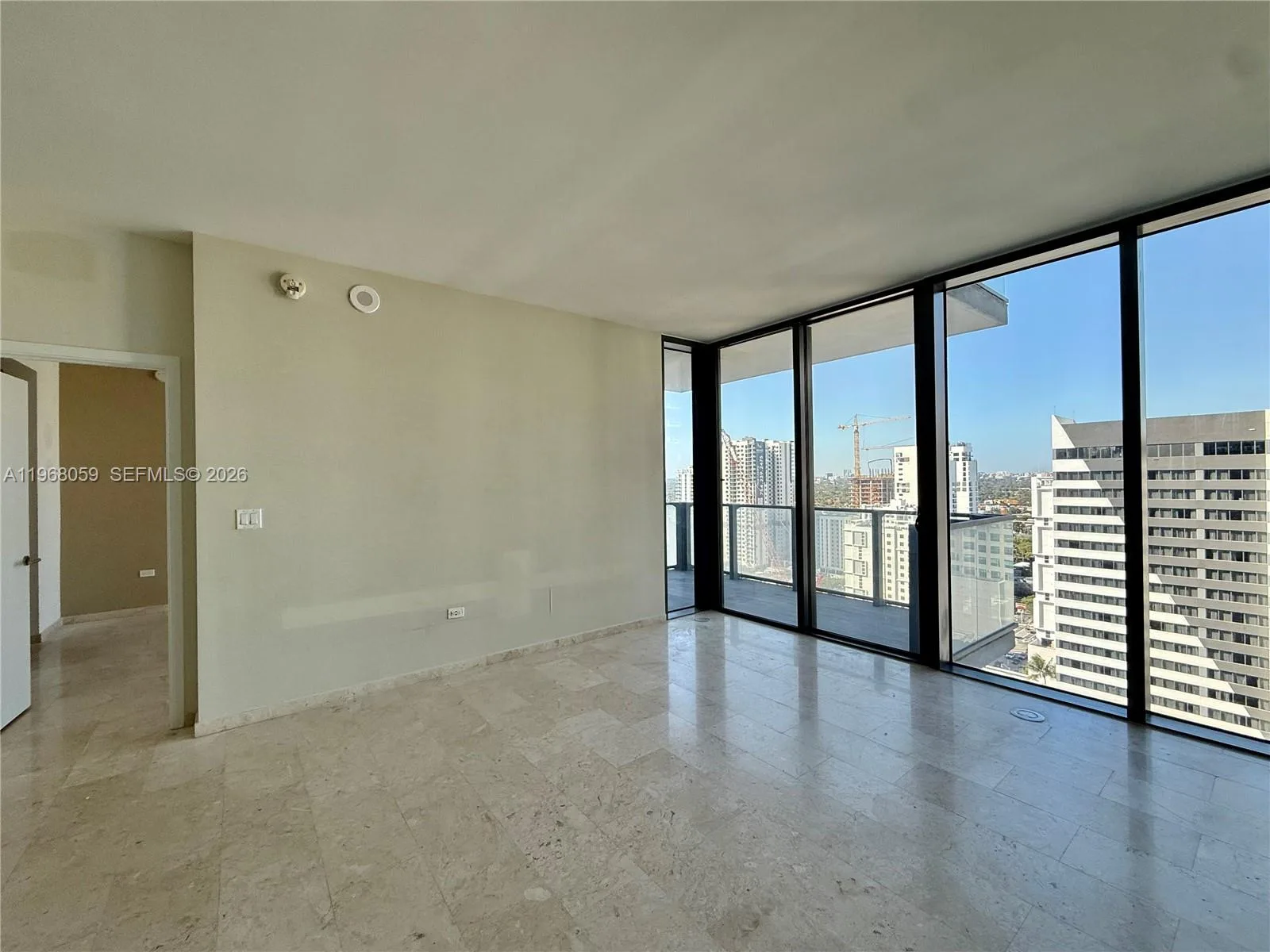 88 SW 7th St # 1808, Miami, FL 33130 photo 5