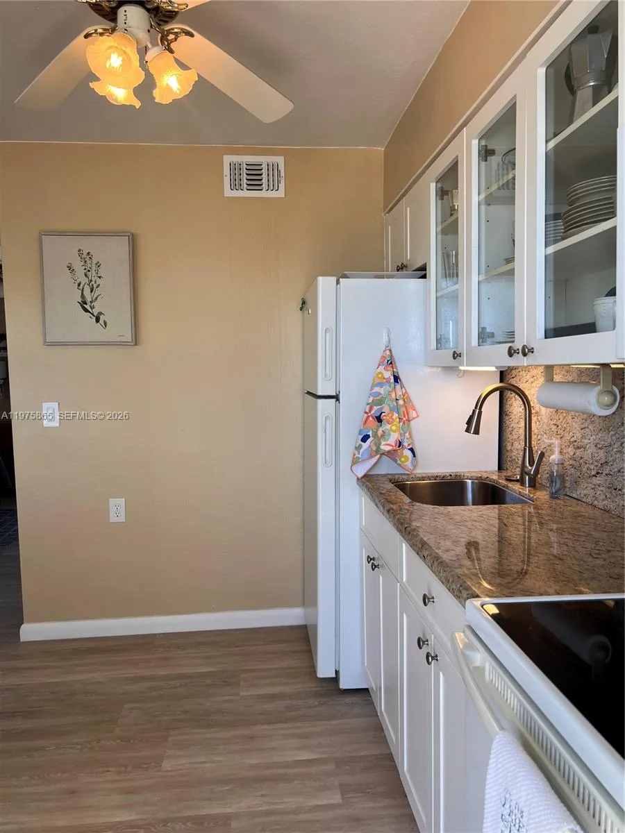 2600 N Surf Rd # 403, Hollywood, FL 33019 photo 11